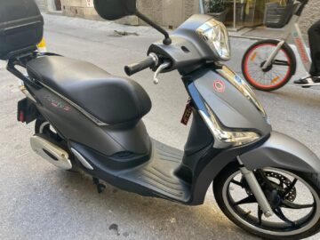 Black scooter